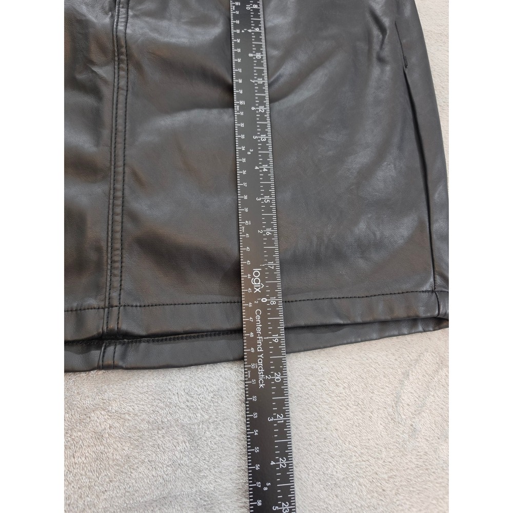 Torrid Black Faux Leather Mini Skirt Womens 14 Elastic Waist 5 Pocket Edgy Matte - Picture 5 of 9